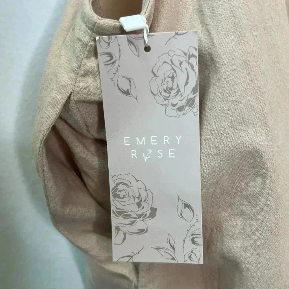 Emery Rose Neutral Color Romper Sides Pockets  Patch Pocket Back V-Neckline 2XL‎ - Picture 6 of 13